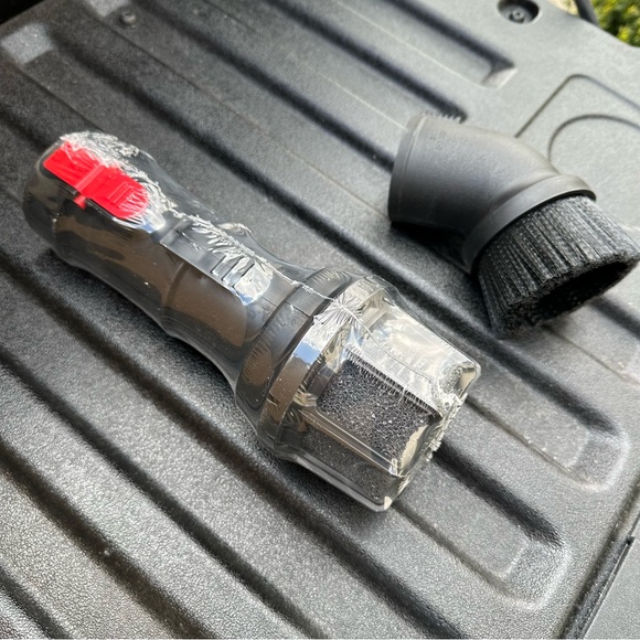 Ridgid 2.5" Muffler/Diffuser Assembly & Locking Dusting Brush - Picture 3 of 7